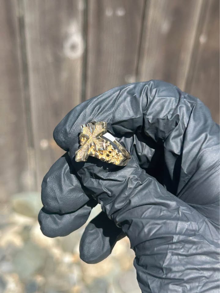Nugget Cross Ring GF